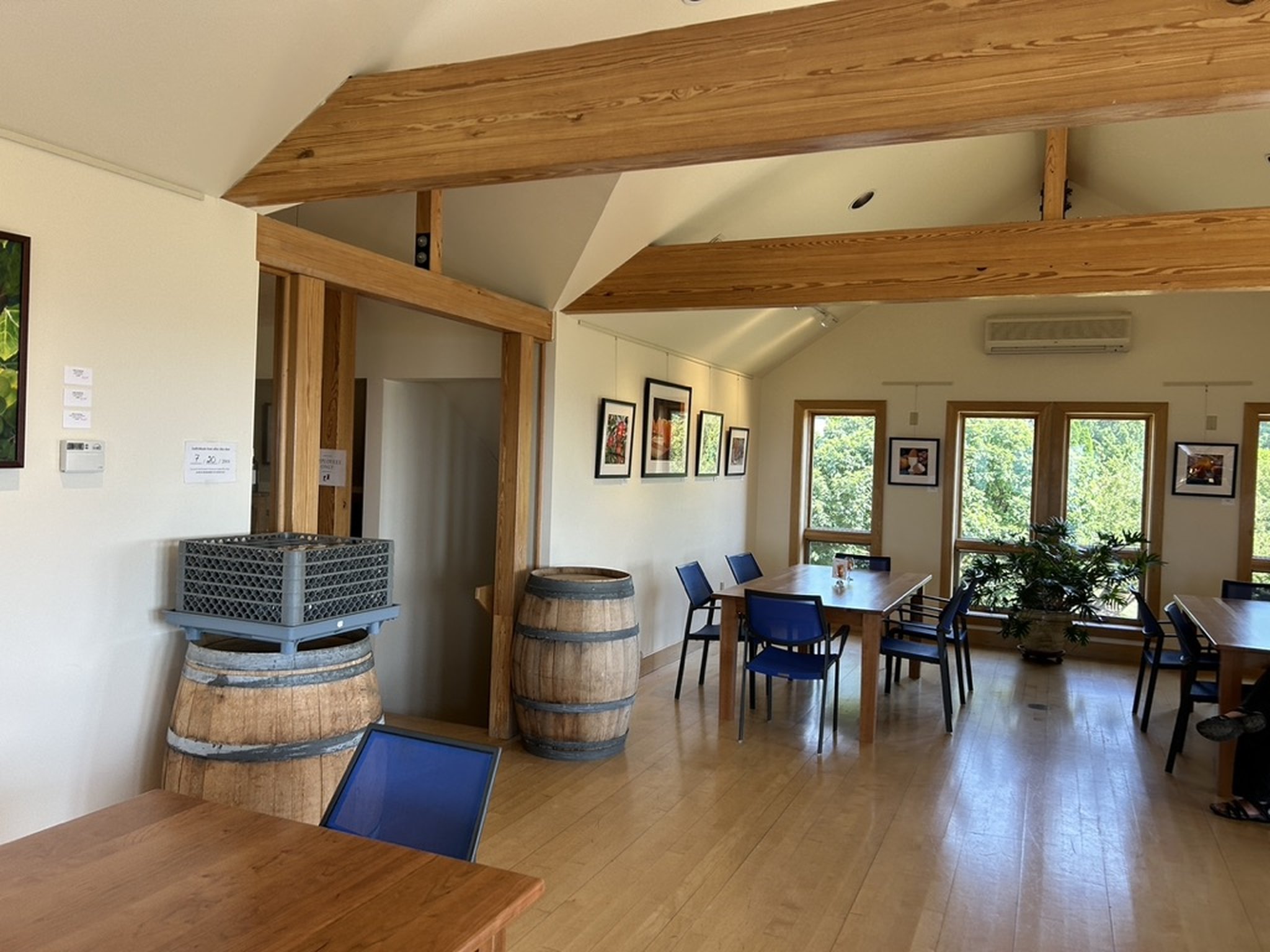 Lamoreaux Landing Wine Cellars