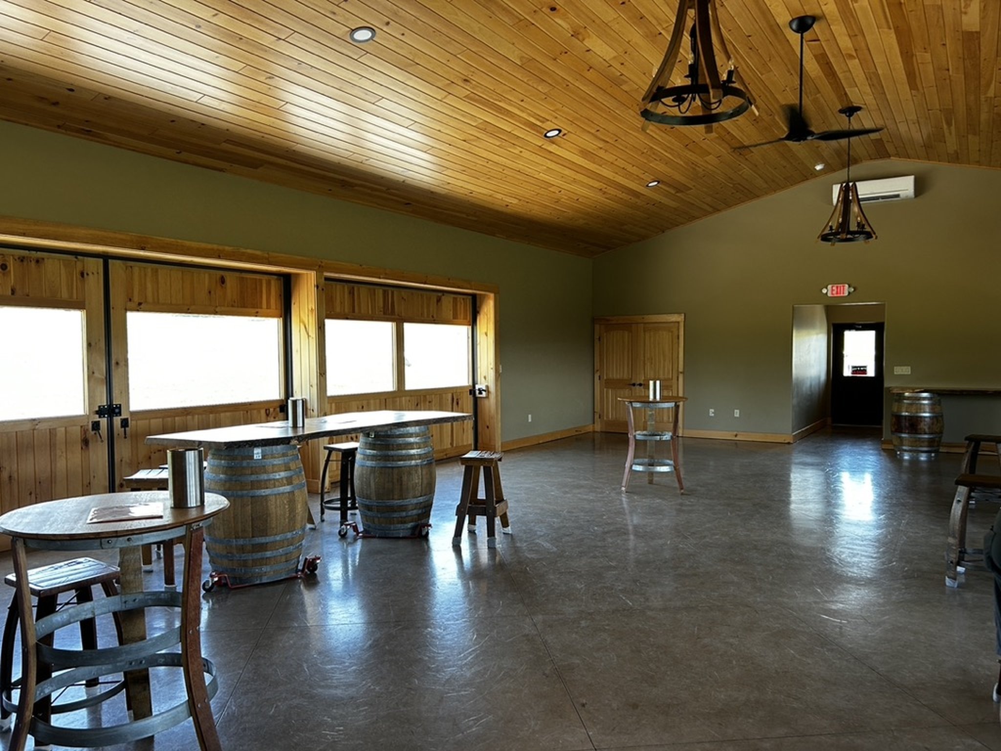 Flatt Rock Wine Cellars