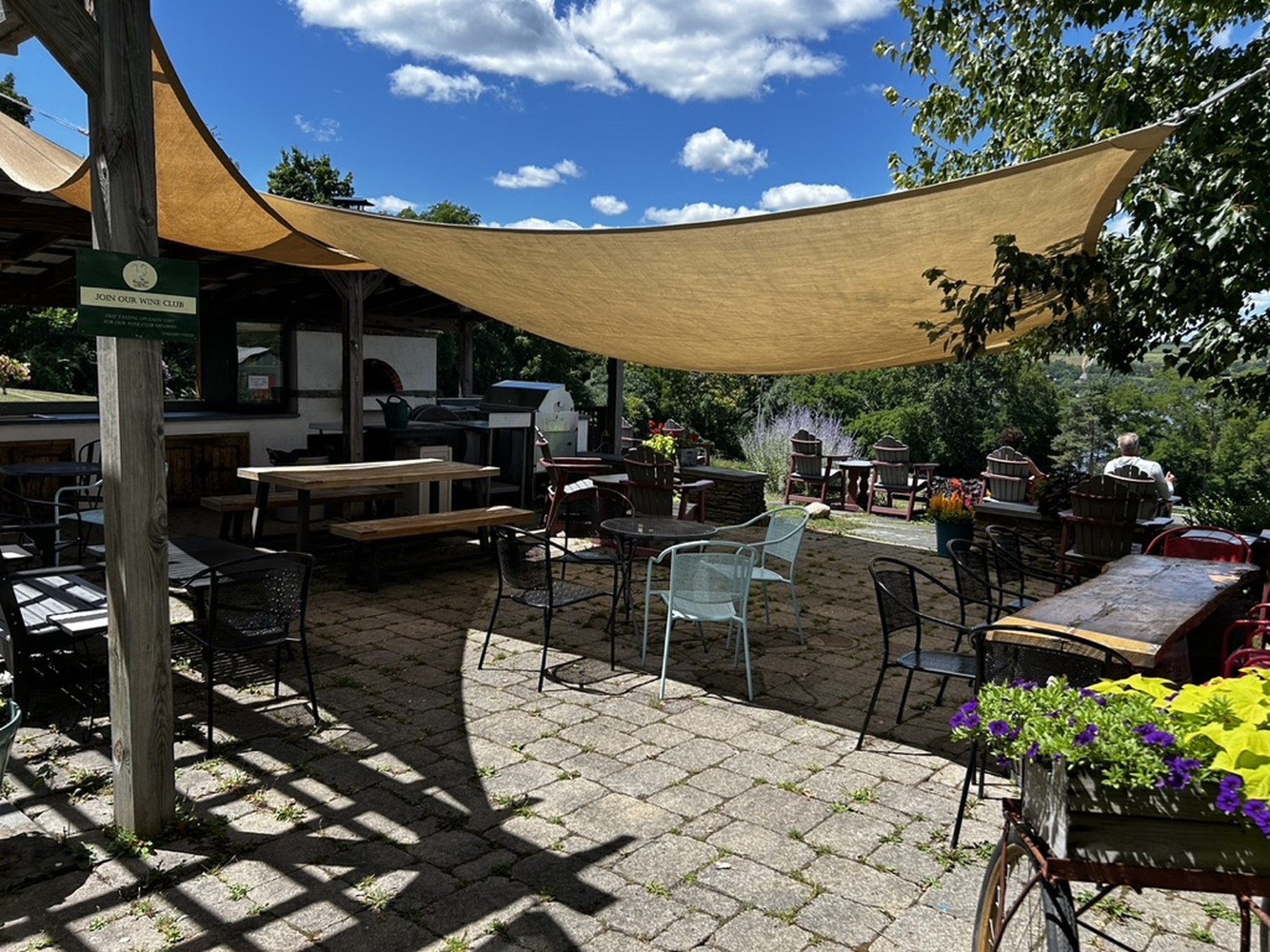 Rooster Hill Vineyards