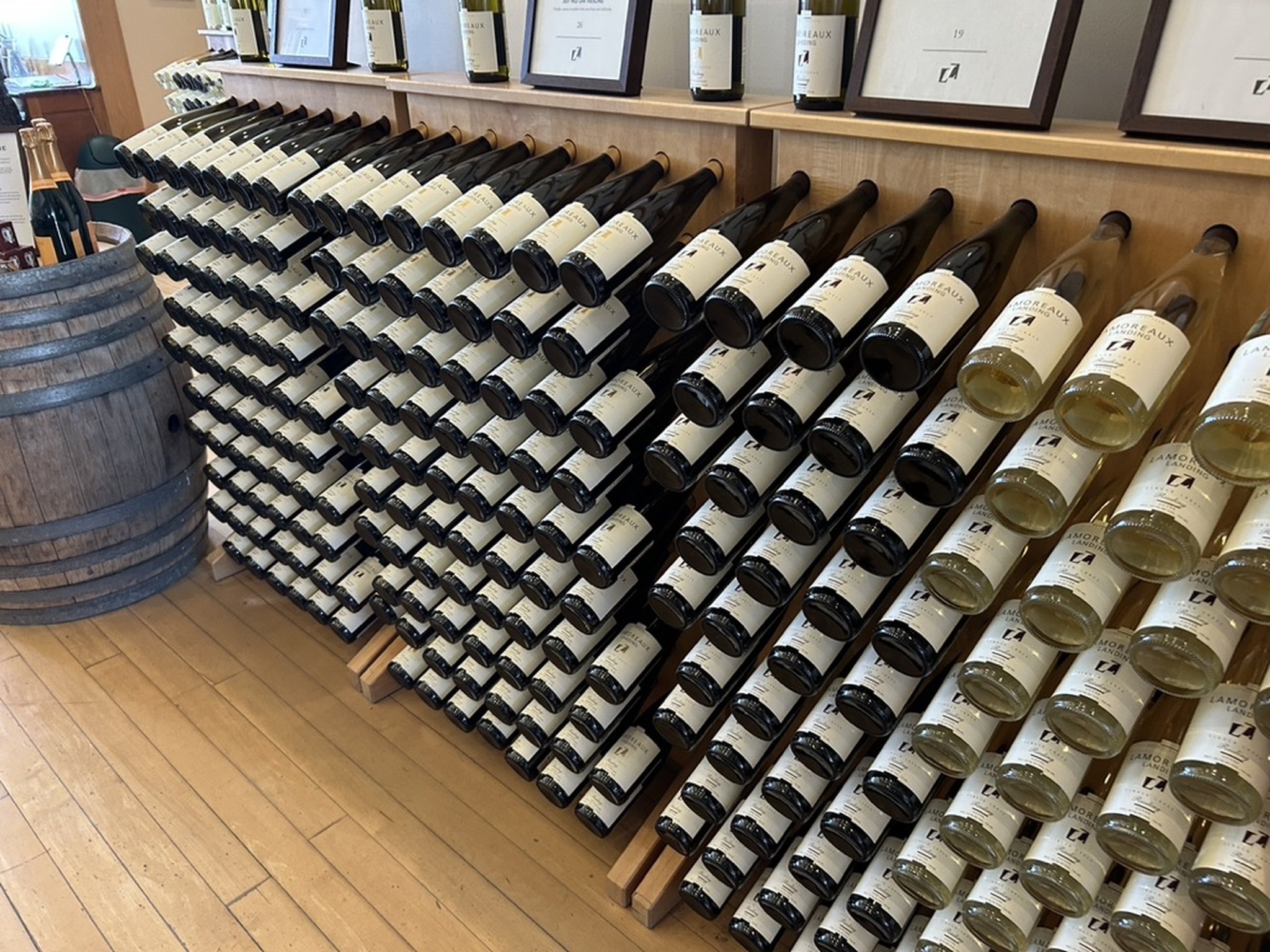 Lamoreaux Landing Wine Cellars