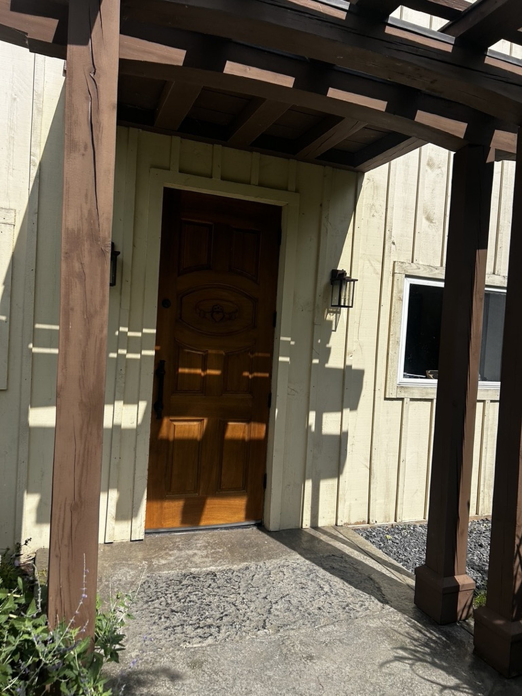 Heart & Hands Wine Company